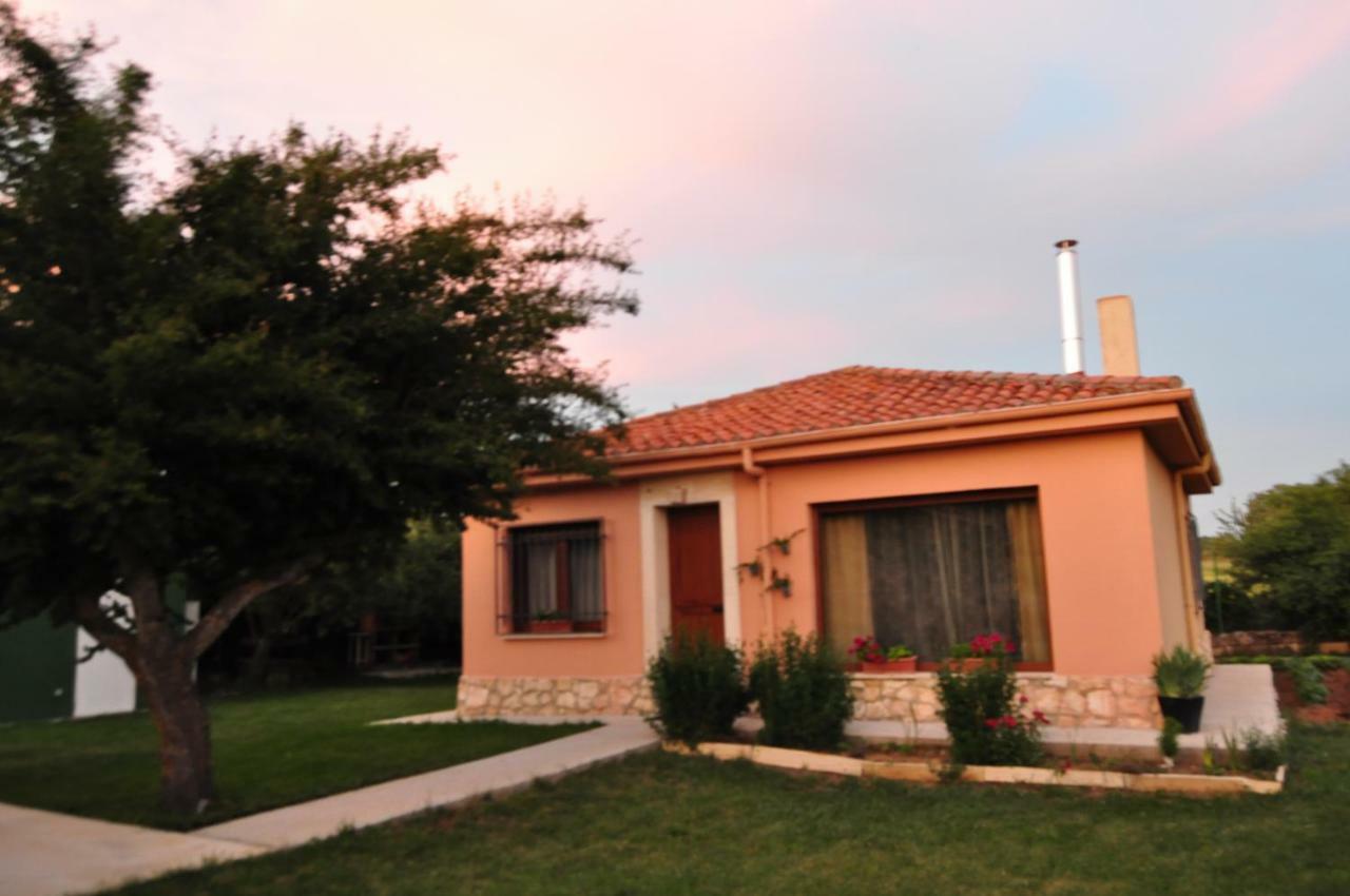 Villa El Jardin De Manuela Santibanez del Val Esterno foto